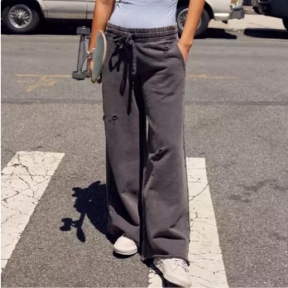 Aerie Skater Wide Leg Sweatpants Size Small - Picture 4 of 15